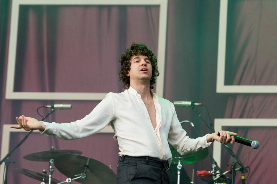 The Kooks tease their new album