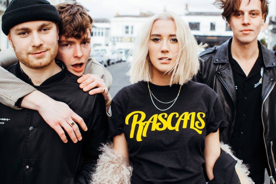 Brighton guitar band Yonaka showcase their talent