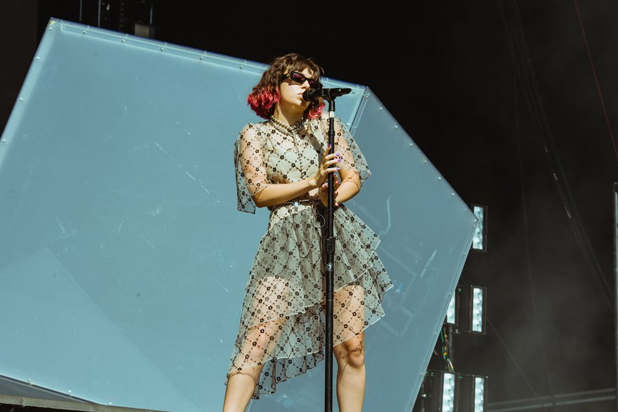Charli XCX’s stunning summery set lights up Main Stage