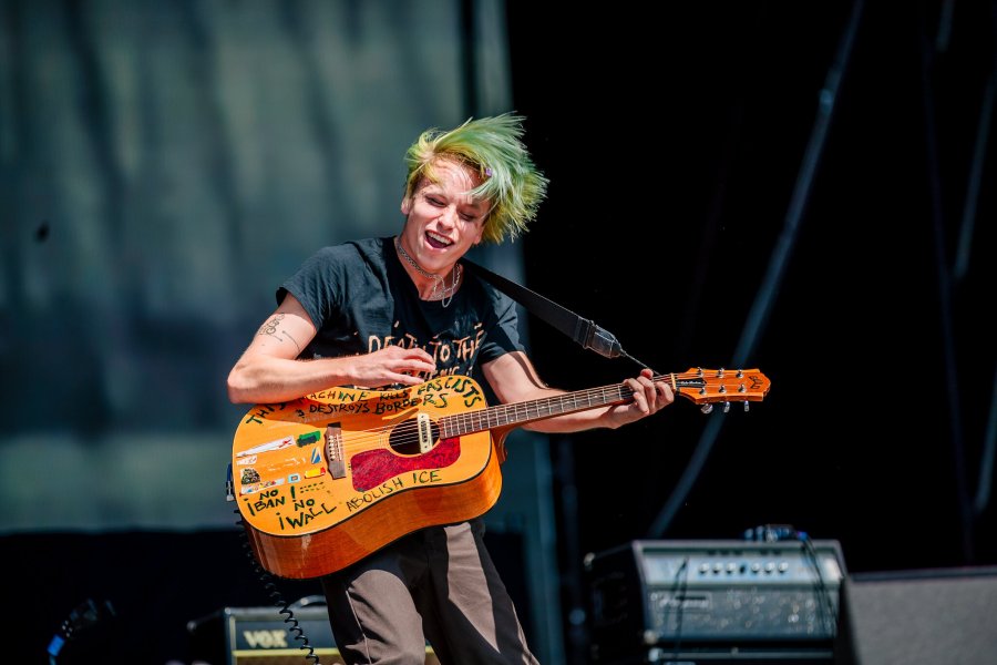 SWMRS cruise through their debut Main Stage slot