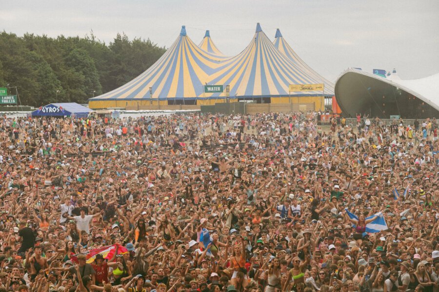 Leeds 2022 Crowd Image