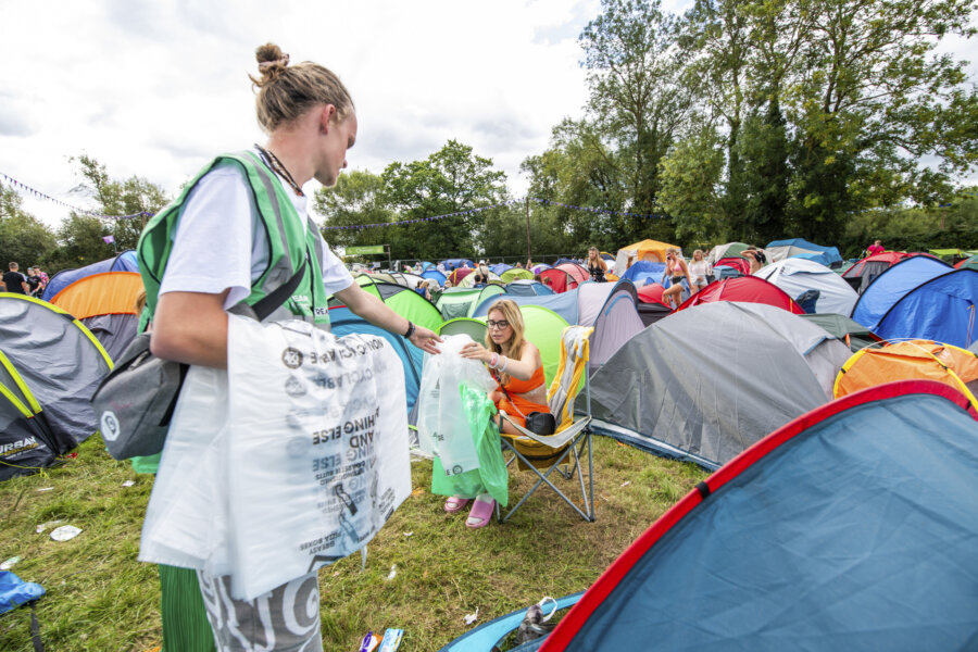 green volunteers